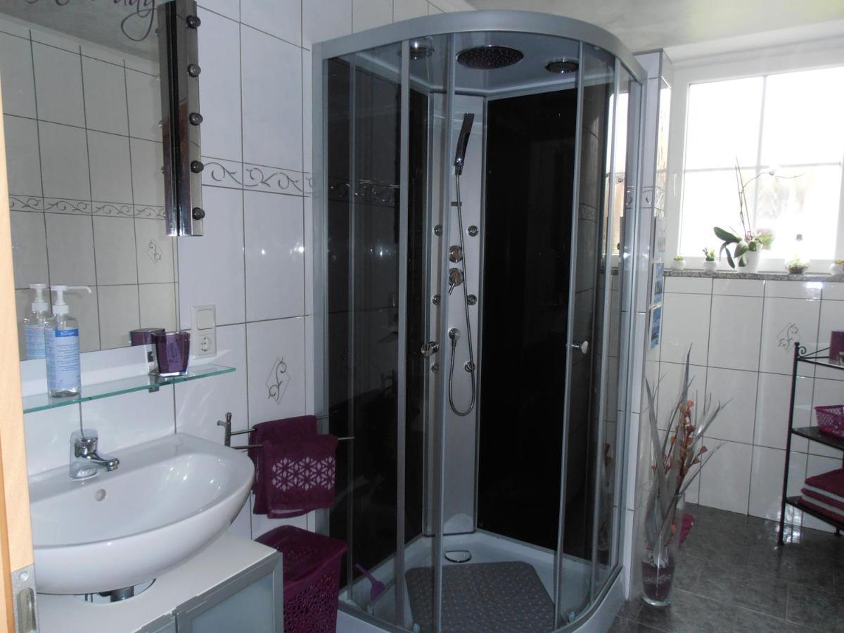 Schoene Moderne Wohnung Munden  Ngoại thất bức ảnh